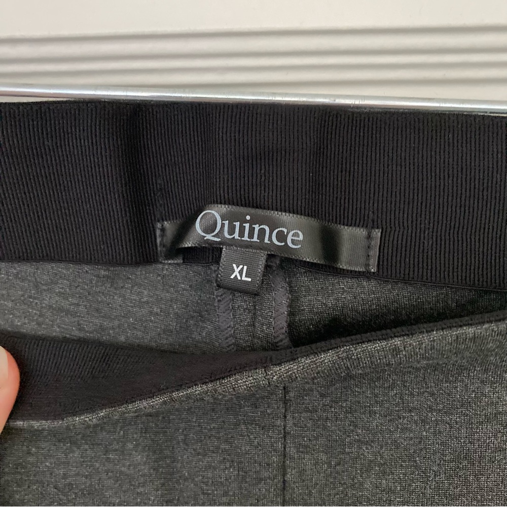 Quince charcoal ultra stretch Ponte pintuck ankle pants - XL - Picture 2 of 8